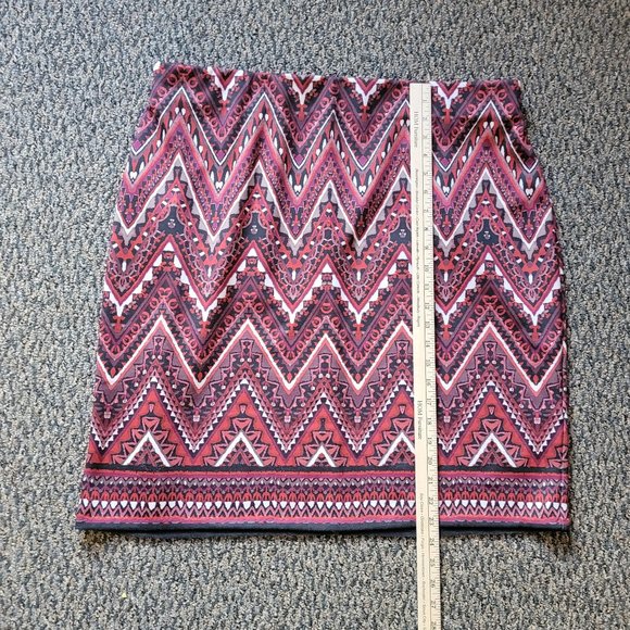 Christopher & Banks Bright Geometric Spandex Stretch Plus Size Skirt Size 2X - Picture 3 of 8